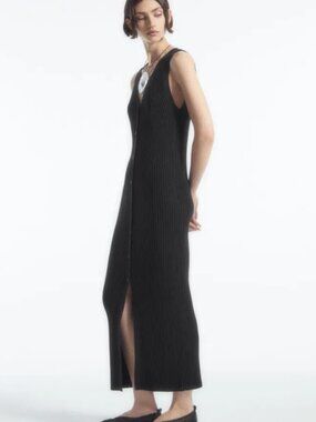 Buttoned Rib-Knit Maxi Dress - XS